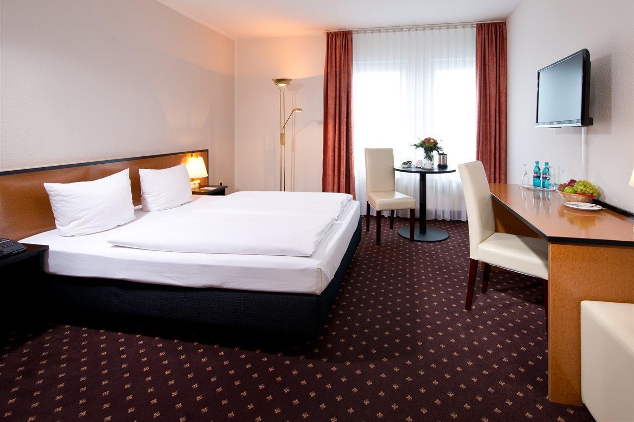 Achat Hotel Hockenheim Eksteriør billede